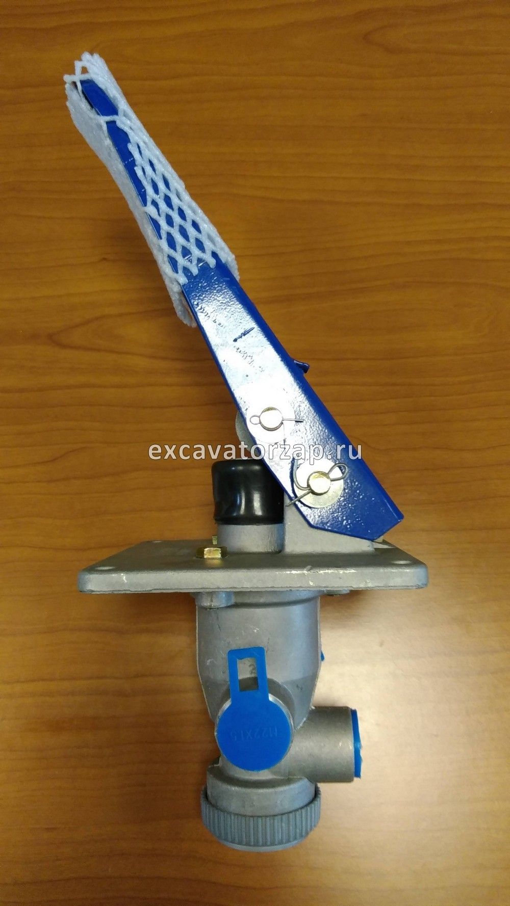 Педаль тормоза XCMG ZL30G/ZL50G/LW321/LW300/LW541